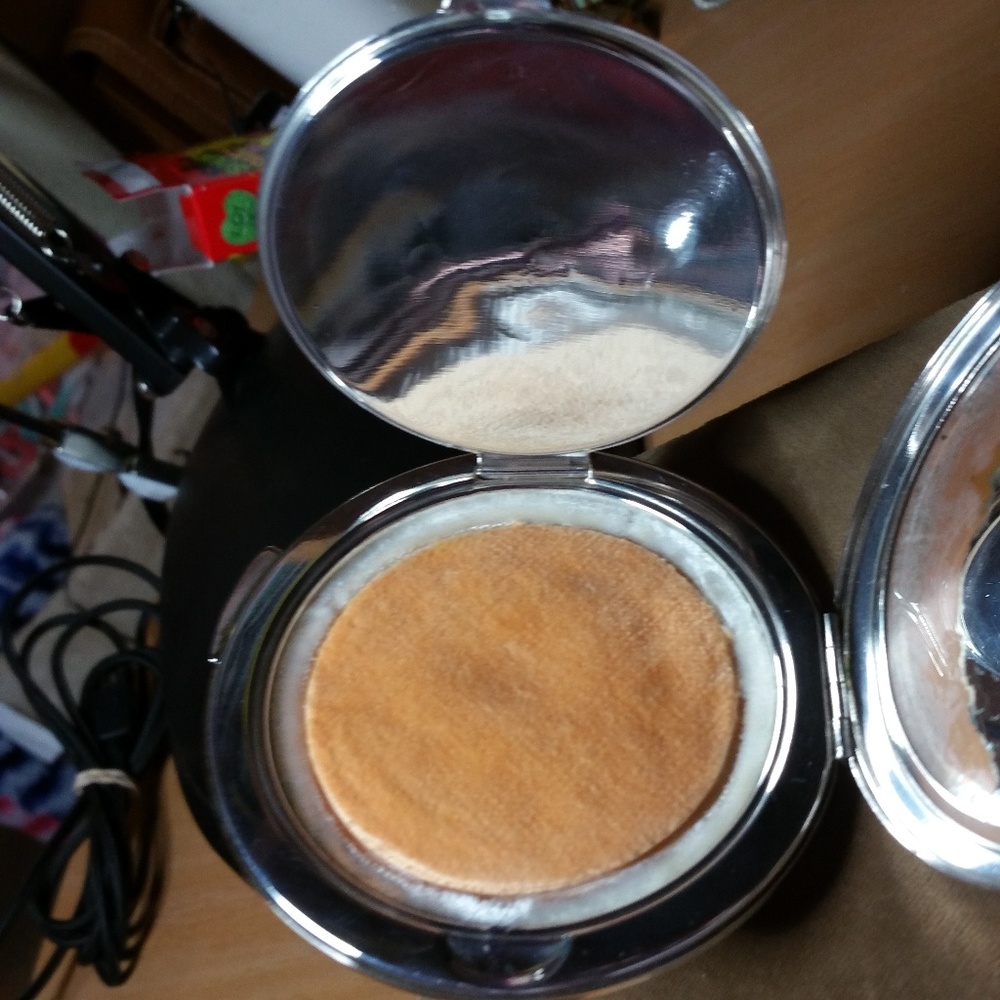 Antique Compact for powder - Picture 6 of 8